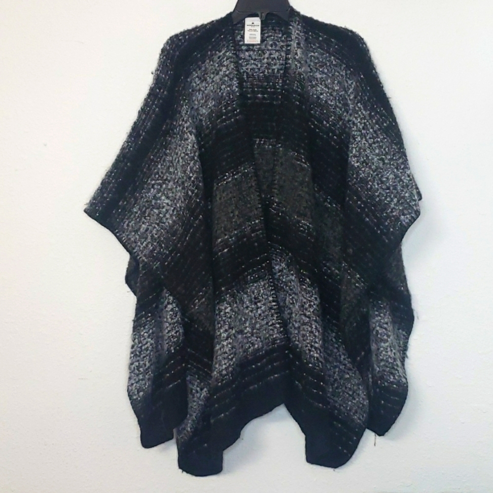 Woolrich cozy blanket wrap